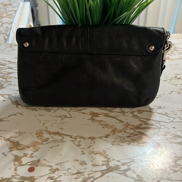 Coach purse - Picture 4 of 4